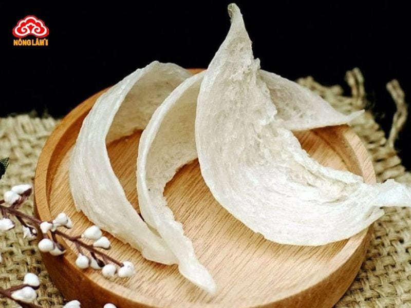 Yến sào, vốn được làm từ nước bọt của chim yến