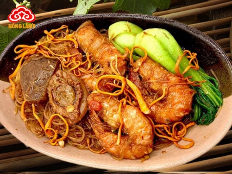 Bài Thuốc Từ Món Ăn Với Đông Trùng Hạ Thảo 20 Đông trùng hạ thảo xào tôm