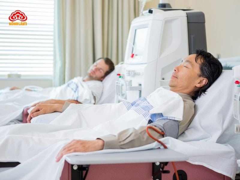 Khi thận mất hoàn toàn chức năng, bệnh nhân cần chạy thận nhân tạo