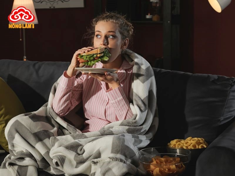 Những Thói Quen Ăn Uống Gây Ung Thư Và Cách Phòng Tránh 20 Thói quen ăn uống không điều độ và ăn khuya