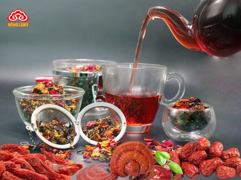 Nấm Linh Chi Hỗ Trợ Phục Hồi Sau Tai Biến Mạch Máu Não 18 Kết hợp nấm linh chi với thảo dược tăng hiệu quả phục hồi sau tai biến